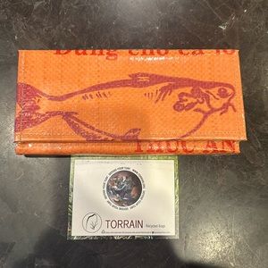 Torrain Recycled Bags wallet